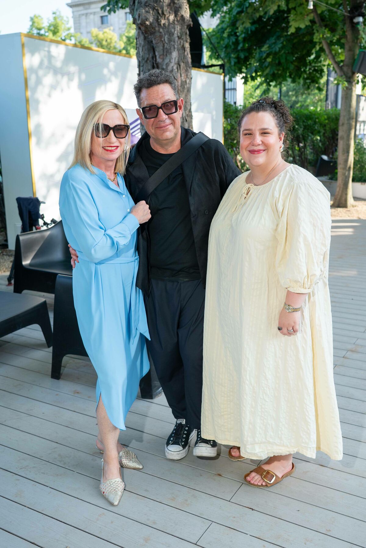 20250617 Künstlerfest v l Susanne und Atha Athanasiadis Laura Athanasiadis c Andreas Tischler 20250617 Künstlerfest v l Susanne und Atha Athanasiadis Laura Athanasiadis c Andreas Tischler