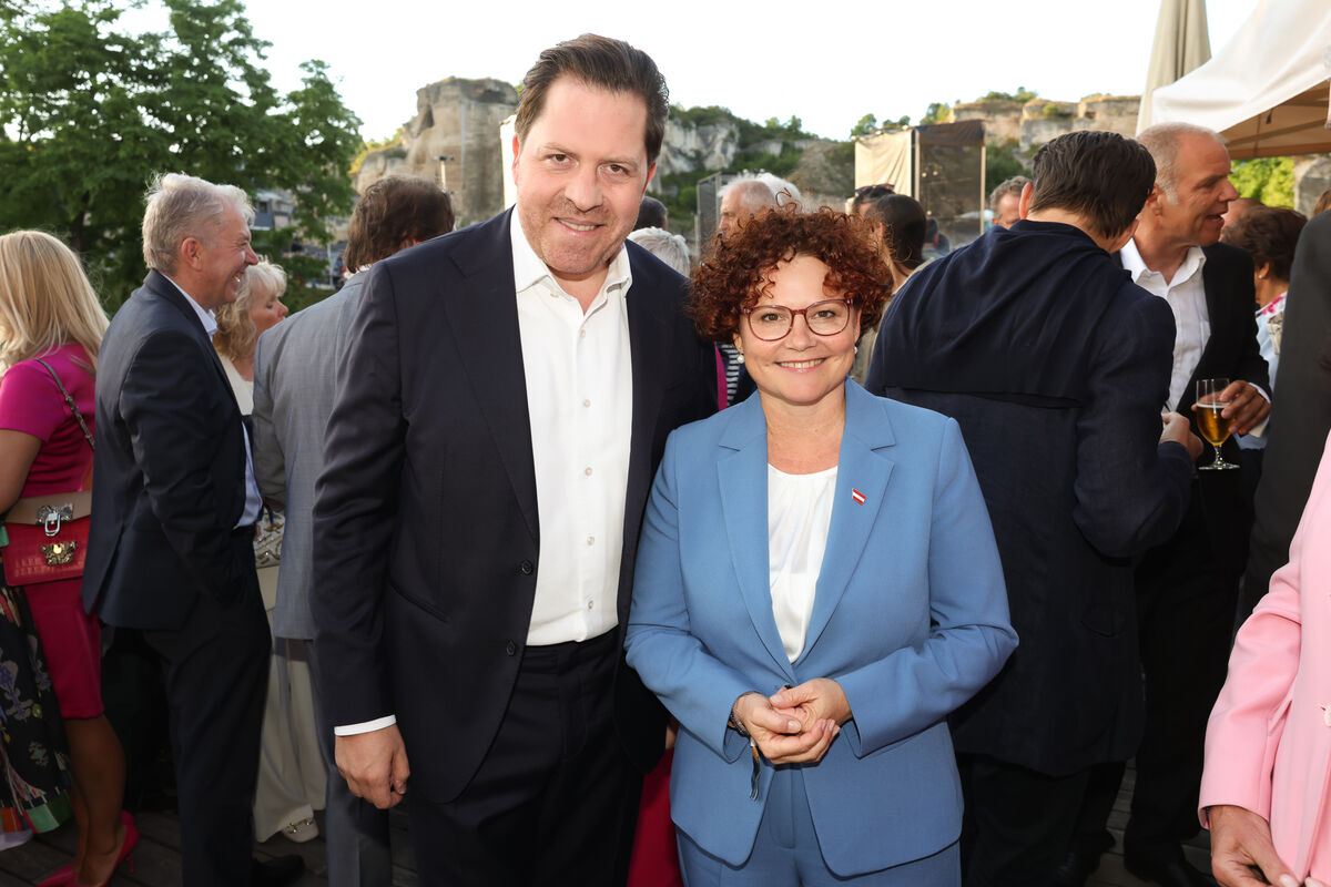 Daniel Serafin und Staatssekretärin Elisabeth Zehetner c Katharina Schiffl | Katharina Schiffl Daniel Serafin und Staatssekretärin Elisabeth Zehetner c Katharina Schiffl
